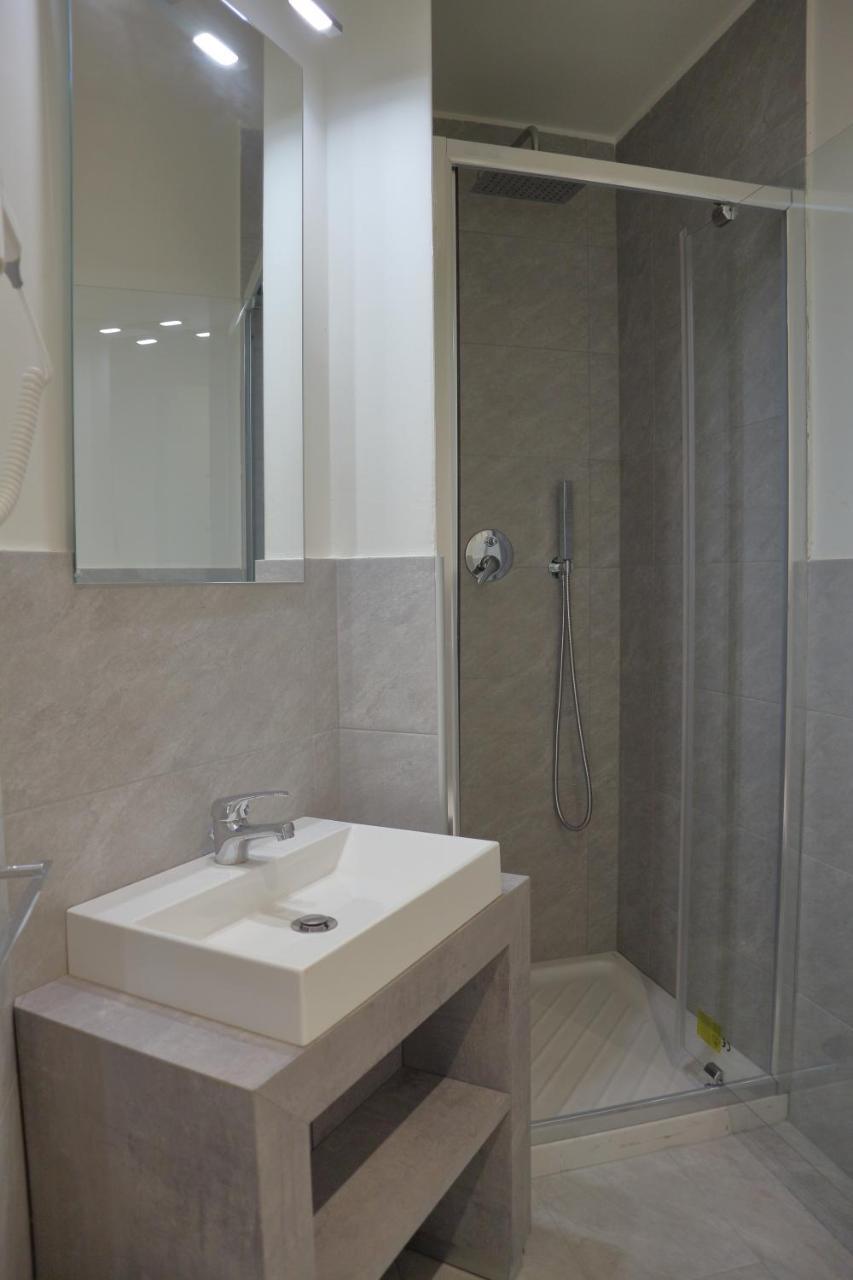 Dimora Dell'Arte - Foresteria Lombarda Smart Rent Сесто-Сан-Джованни Экстерьер фото